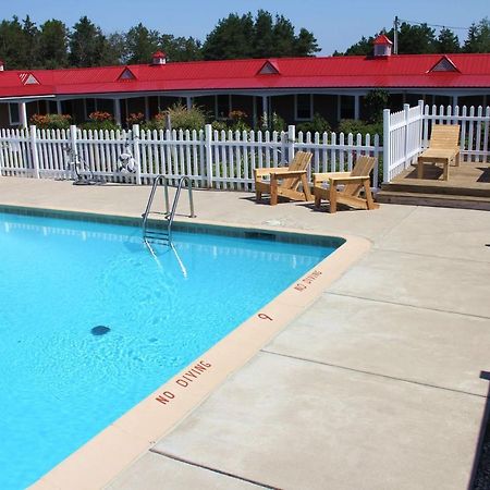 Mackinac Lake Trail Motel Маккино Сити Номер фото