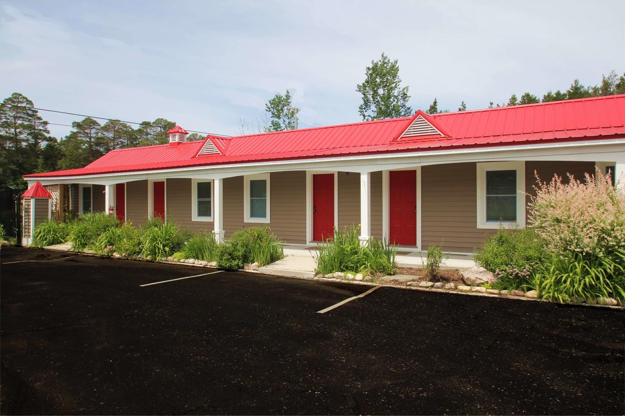 Mackinac Lake Trail Motel Маккино Сити Экстерьер фото